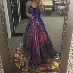 Meet your Posher, Ashlyn